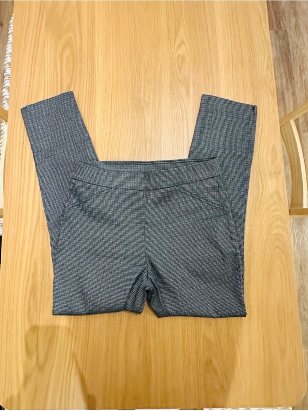 Anne Klein Black and White Textured Pants Pull On Size Small